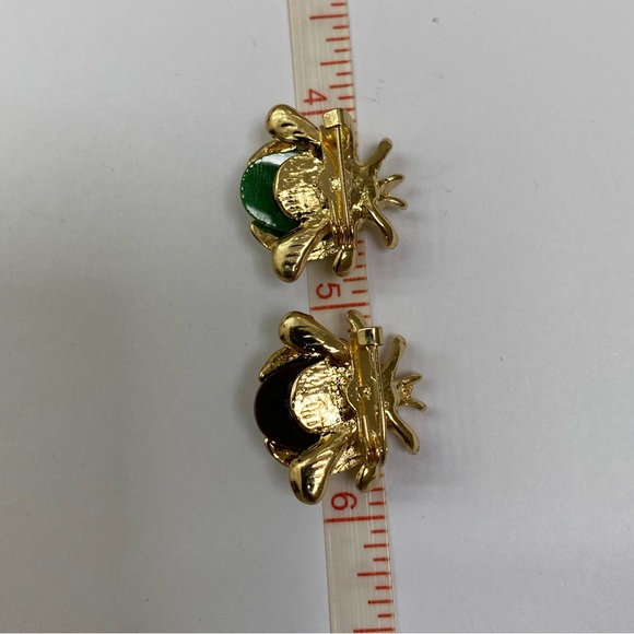1 Brown and 1 Green small Rhinestone Insect/ Ladybug Brooch - Picture 5 of 8
